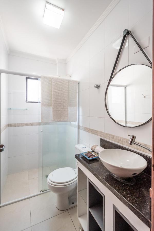 O Melhor Do Centro! Apto 01 Dormitorio Com Garagem E Ar Condicionado Balneario Camboriu Luaran gambar